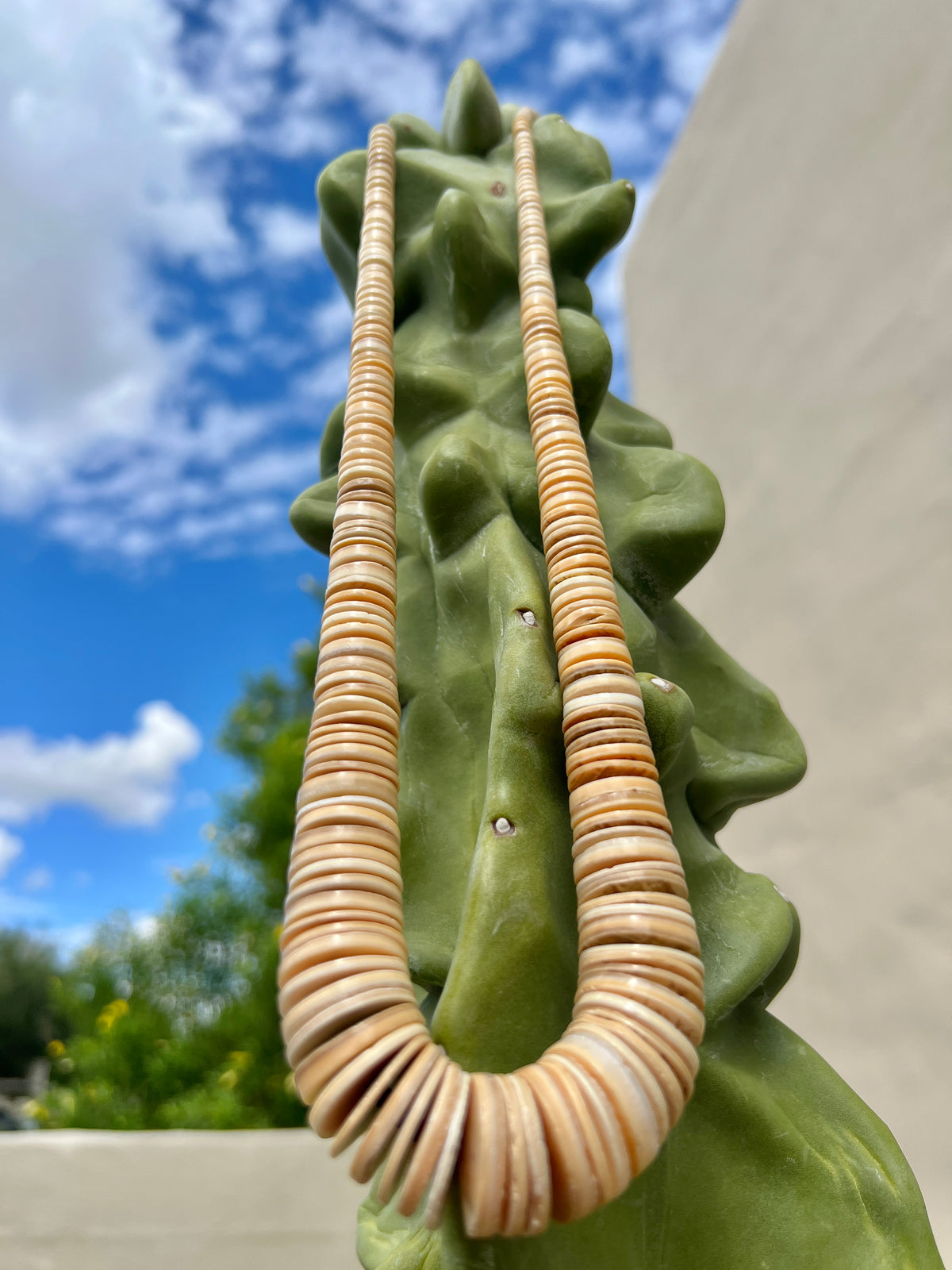 Natural Melon and Heishi Shell Graduated Disc Necklace Santo Domingo