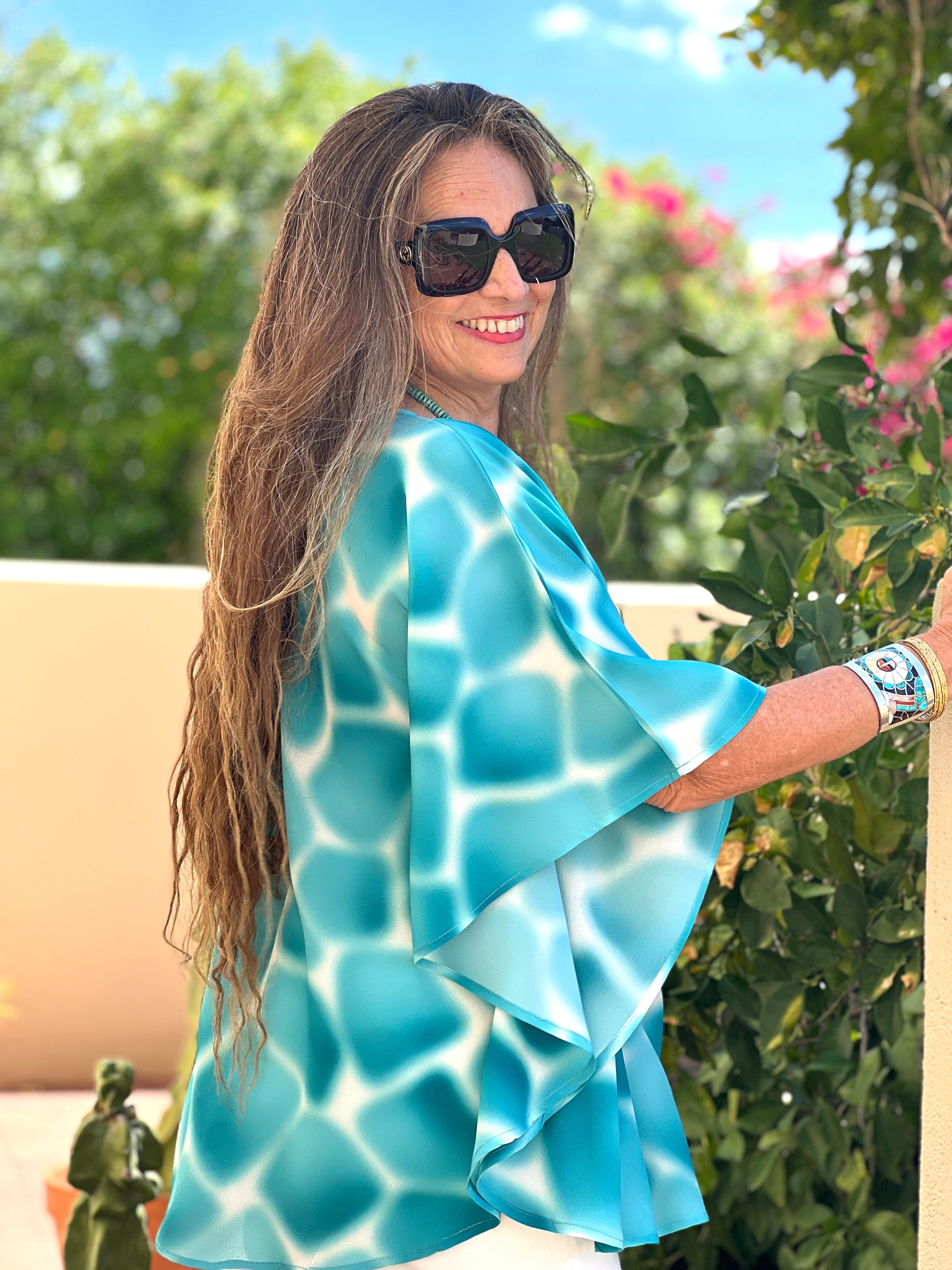 Zirafa Giraffa Seafoam Italian Silk Poncho