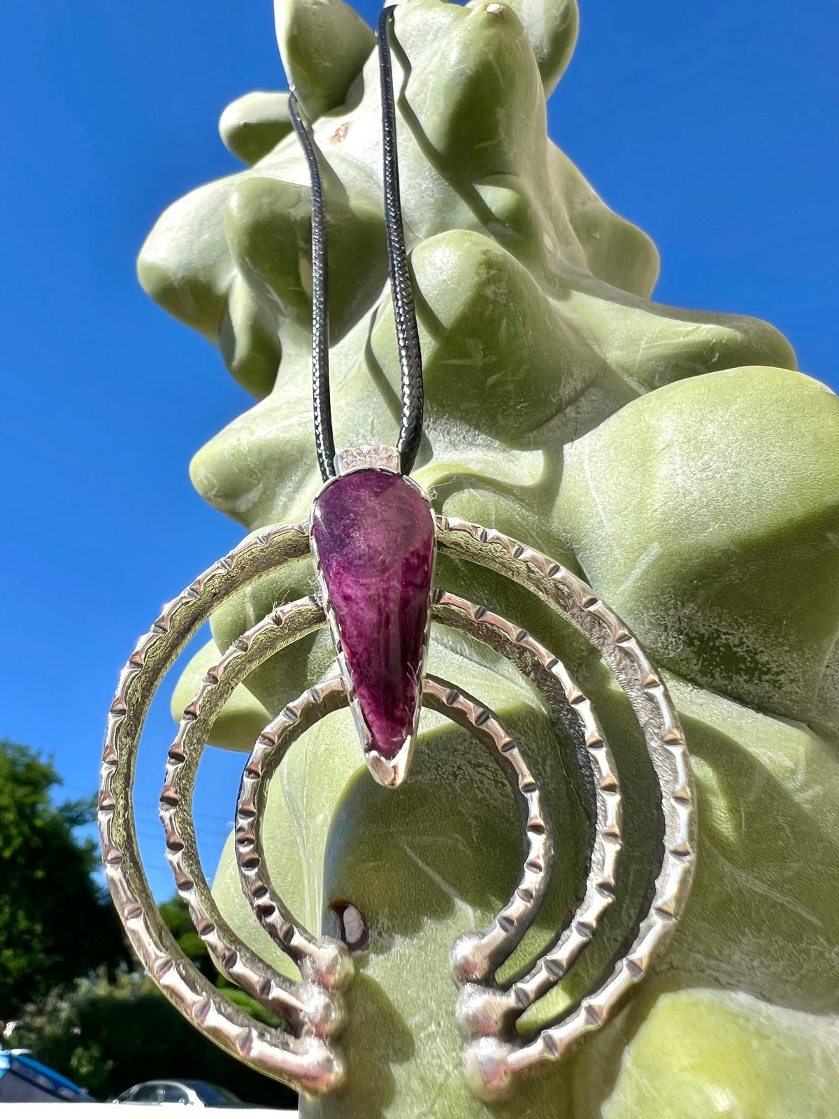Navajo Rare Purple Spiny Oyster and Silver Naja Necklace