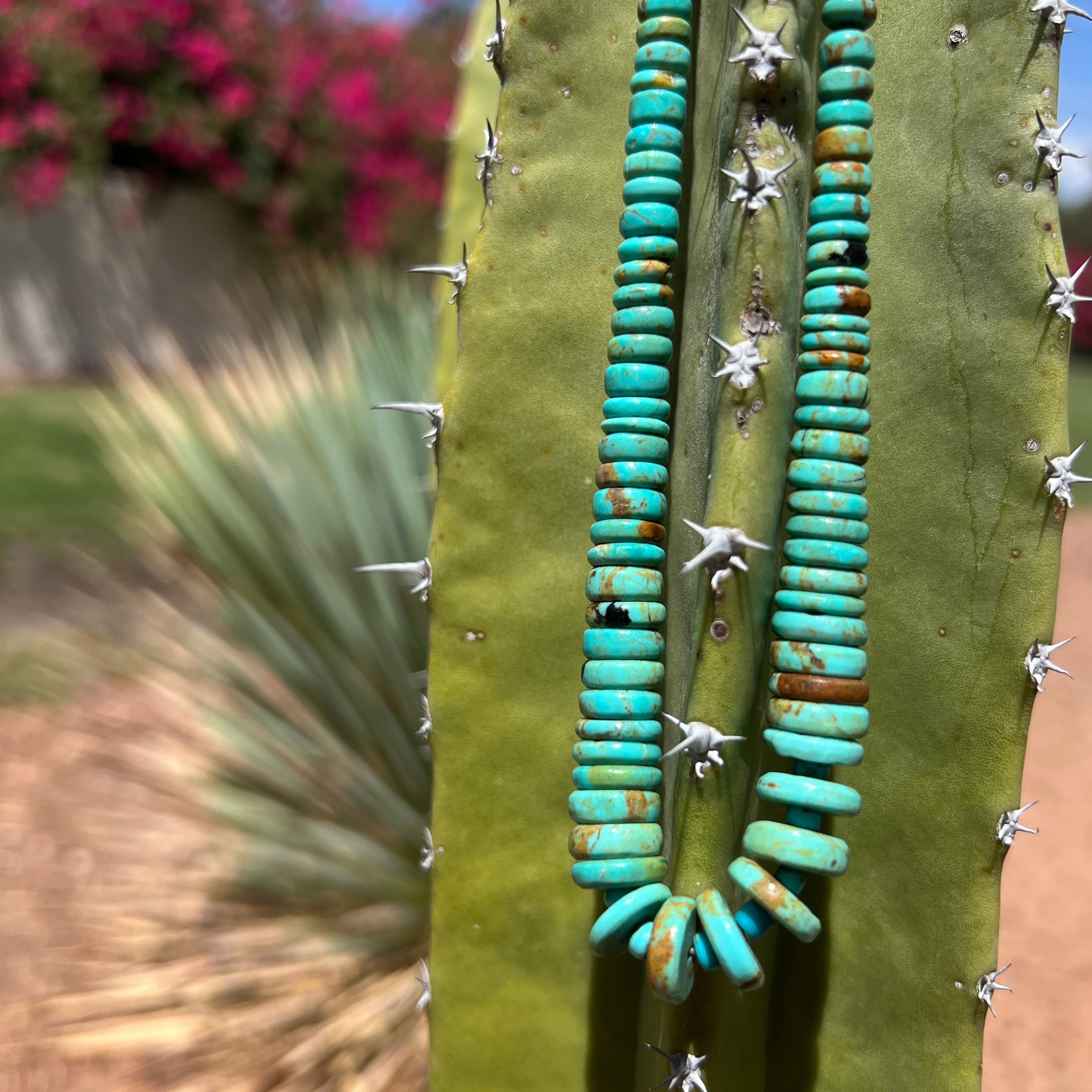 Vintage Native American Graduated Turquoise Necklace Santo Domingo