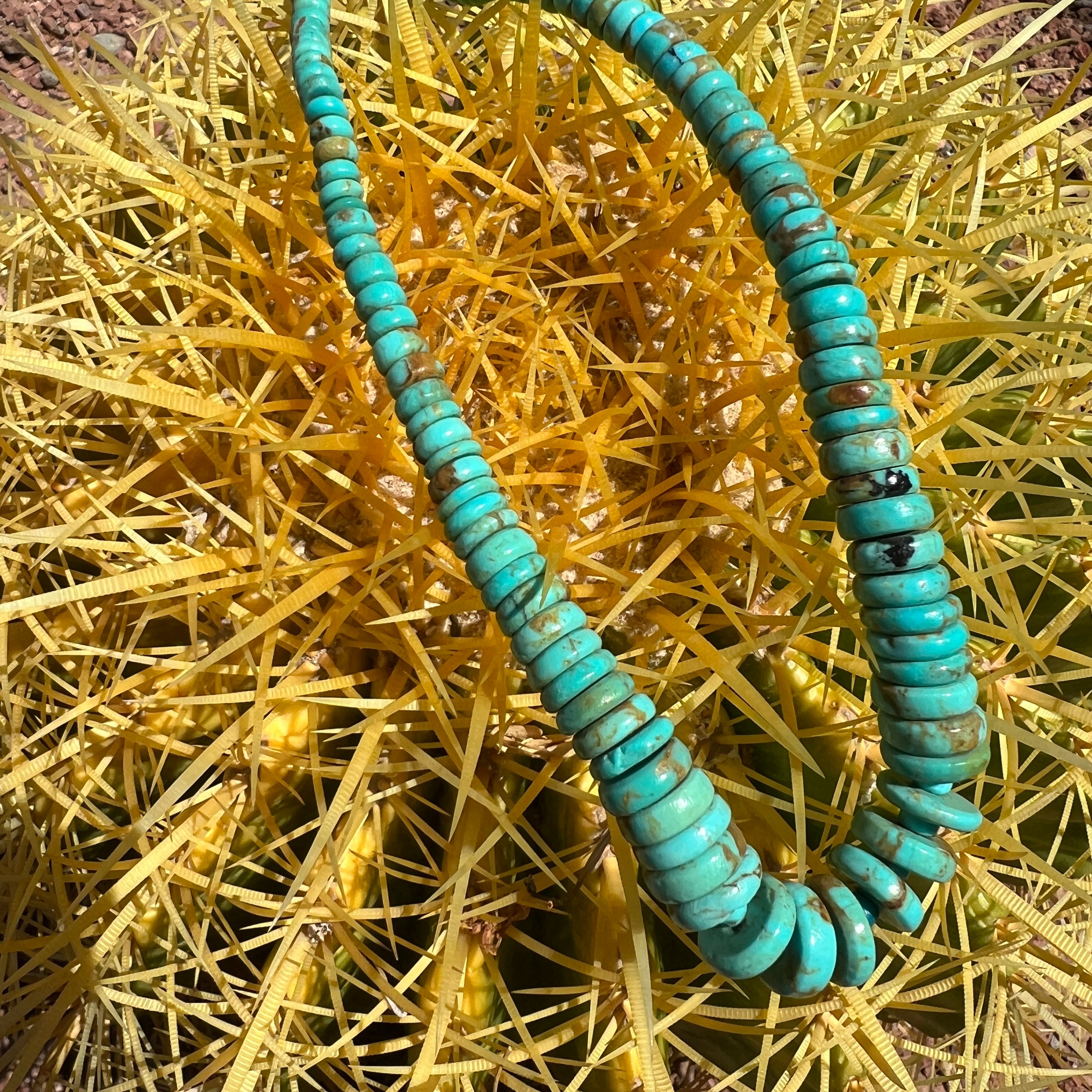 Vintage Native American Graduated Turquoise Necklace Santo Domingo
