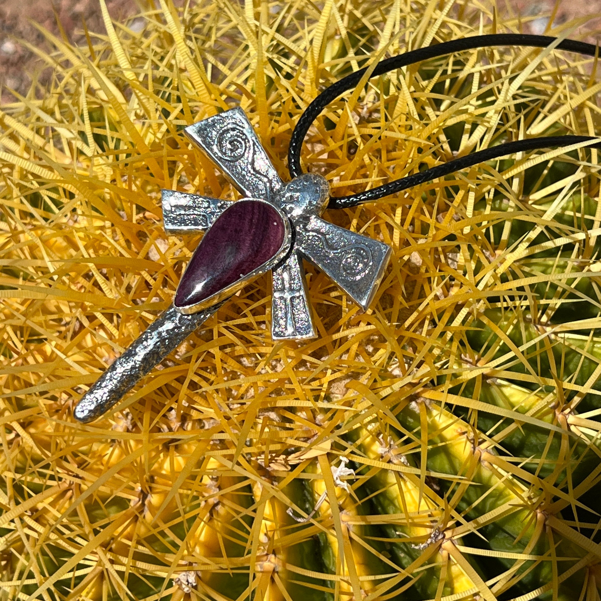 Navajo Sterling Silver Purple Spiny Oyster Dragonfly Necklace