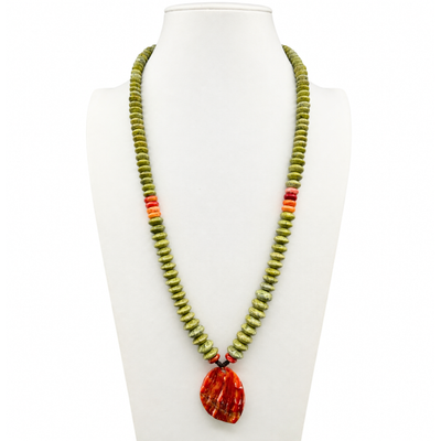 Serpentine and Orange Spiny Oyster Shell Necklace Santo Domingo
