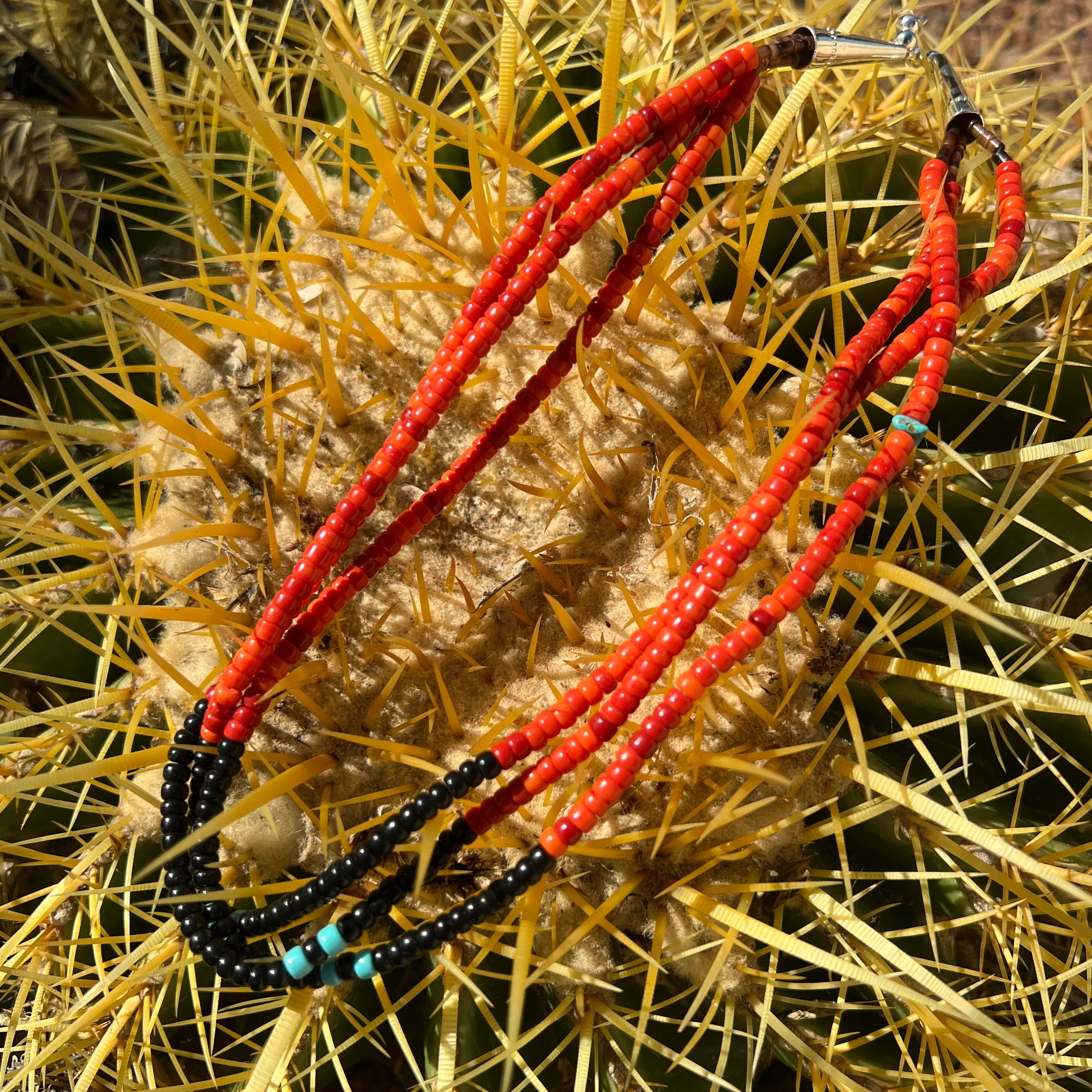 Spiny Oyster, Black Jet Heishi Necklace Santo Domingo