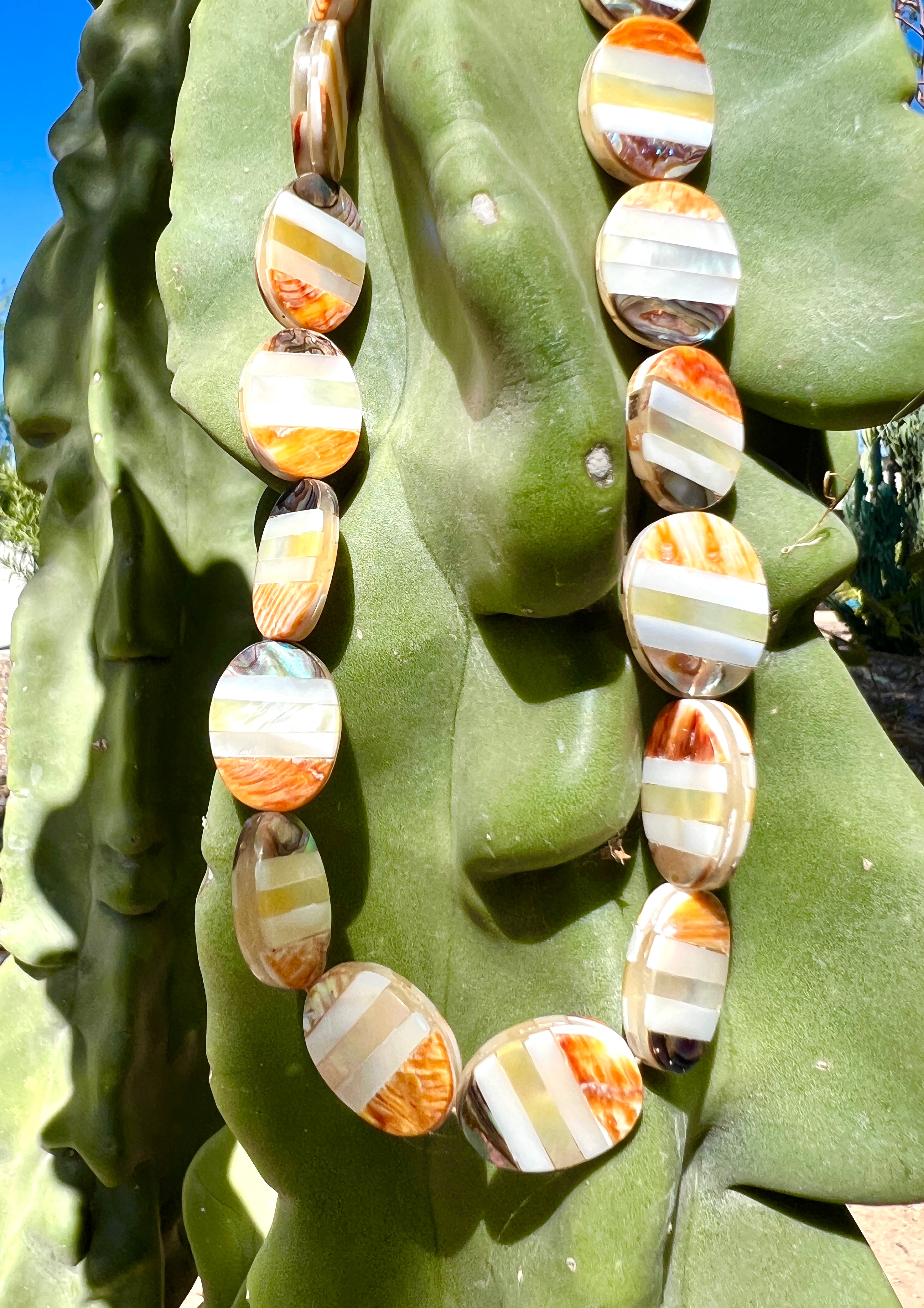 Mother of Pearl, Jasper, and Spiny Oyster Inlay Santo Domingo Necklace