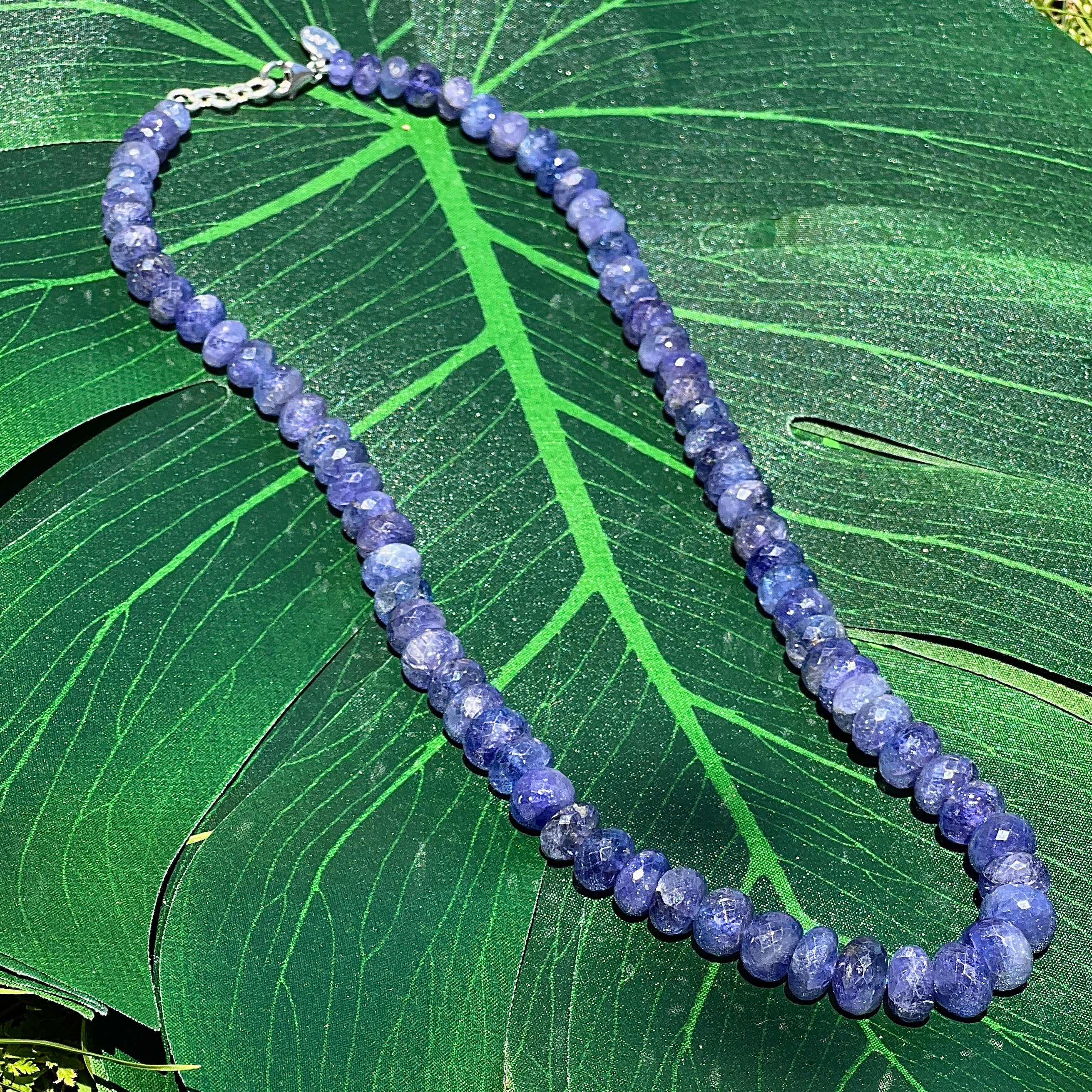 Extraordinary Tanzanite Faceted Graduated Necklace