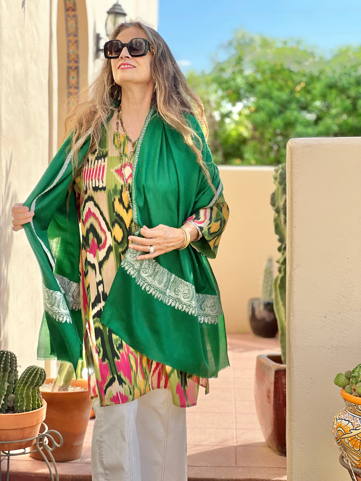 Emerald Green Embroidered Pashmina Shawl