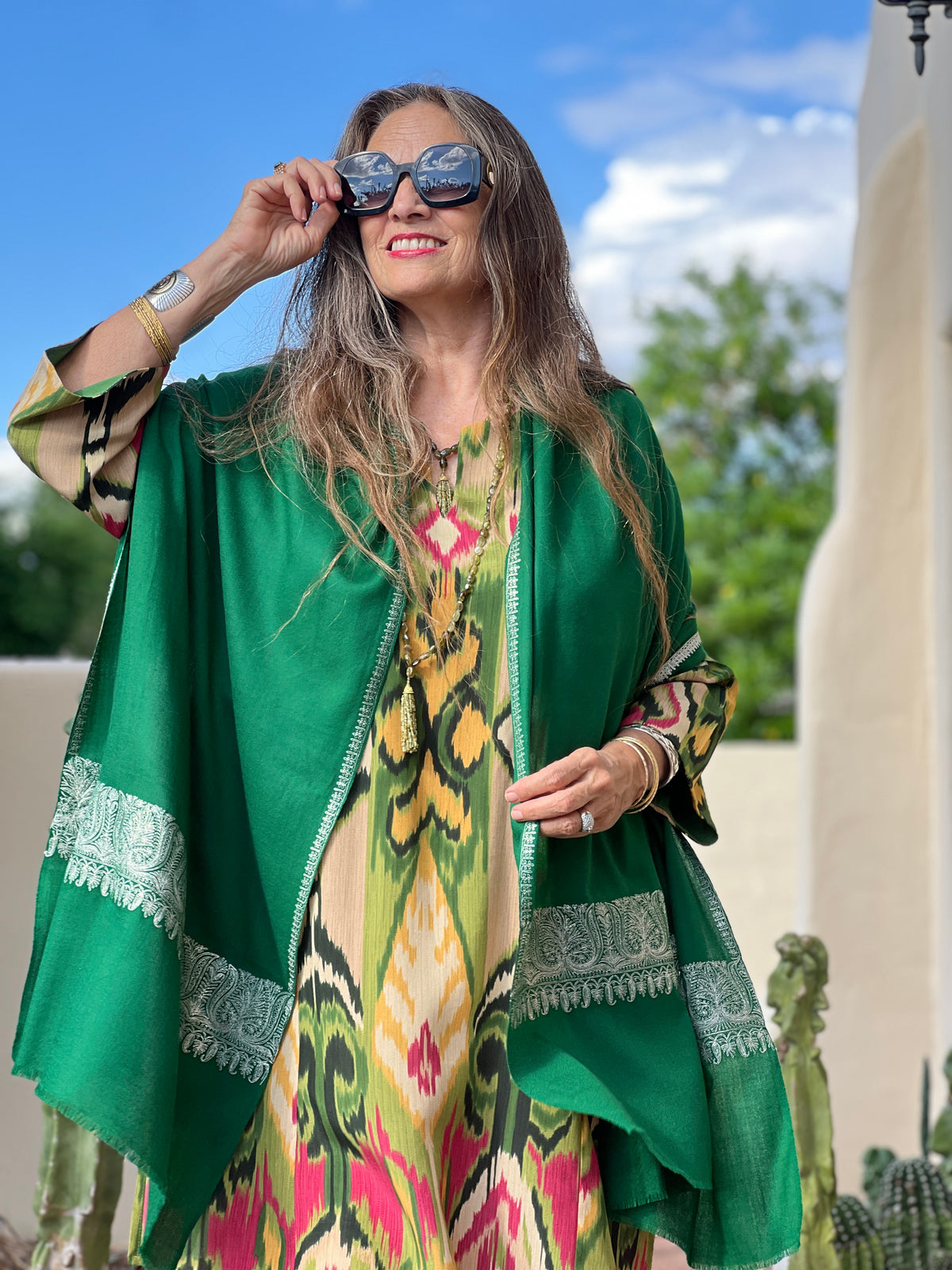 Emerald Green Embroidered Pashmina Shawl
