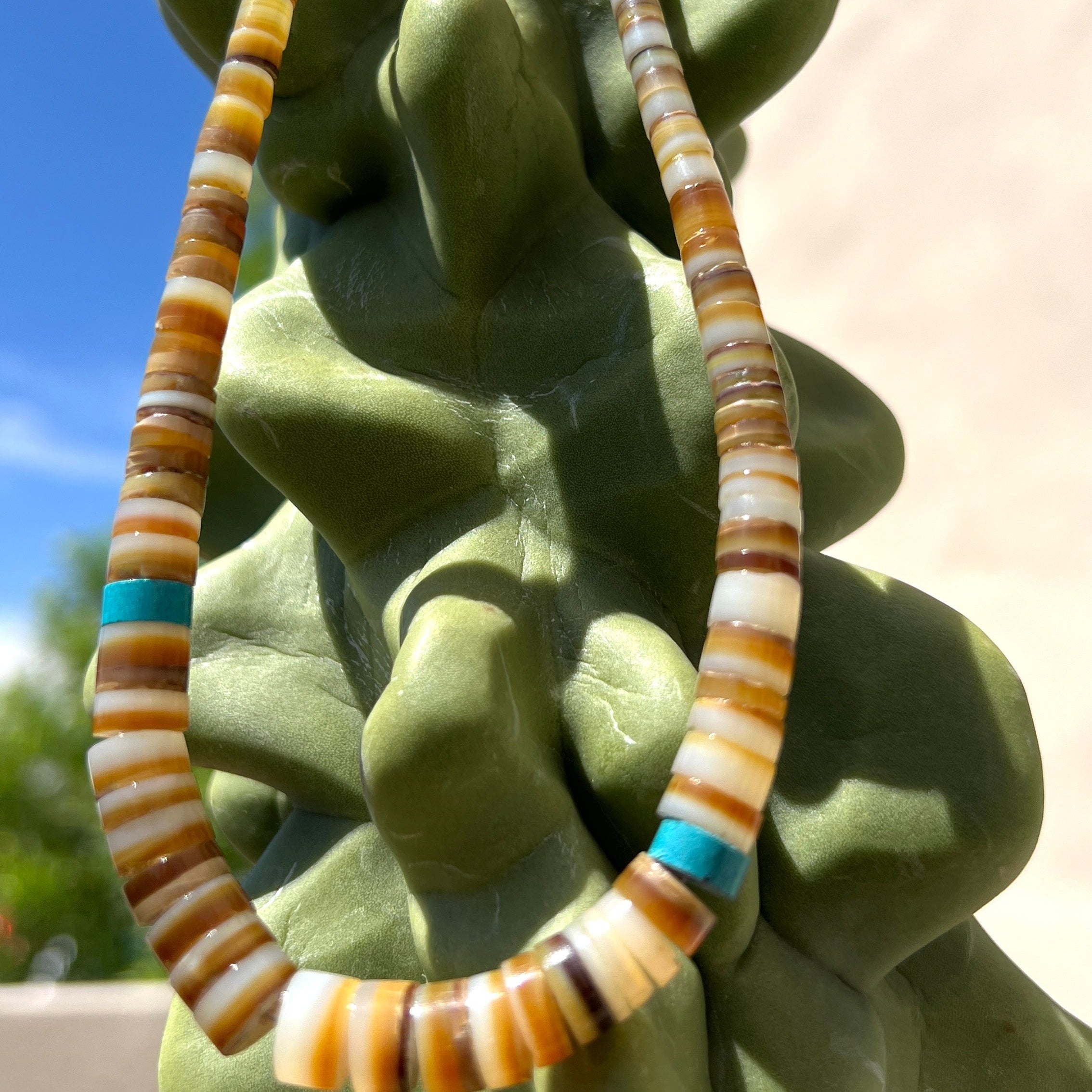 Vintage Santo Domingo Graduated Shell Heishi Necklace W/ Turquoise Beads 1970s