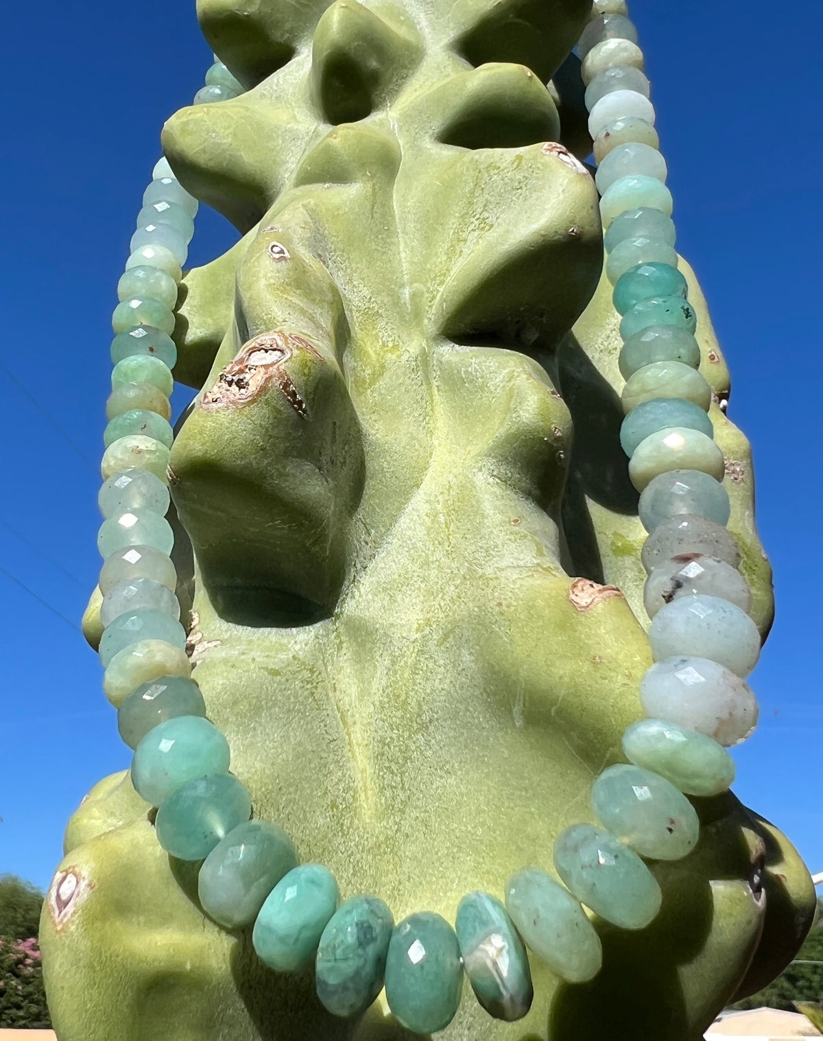 African Aqua Chalcedony  (Aquaprase) Faceted Choker Necklace