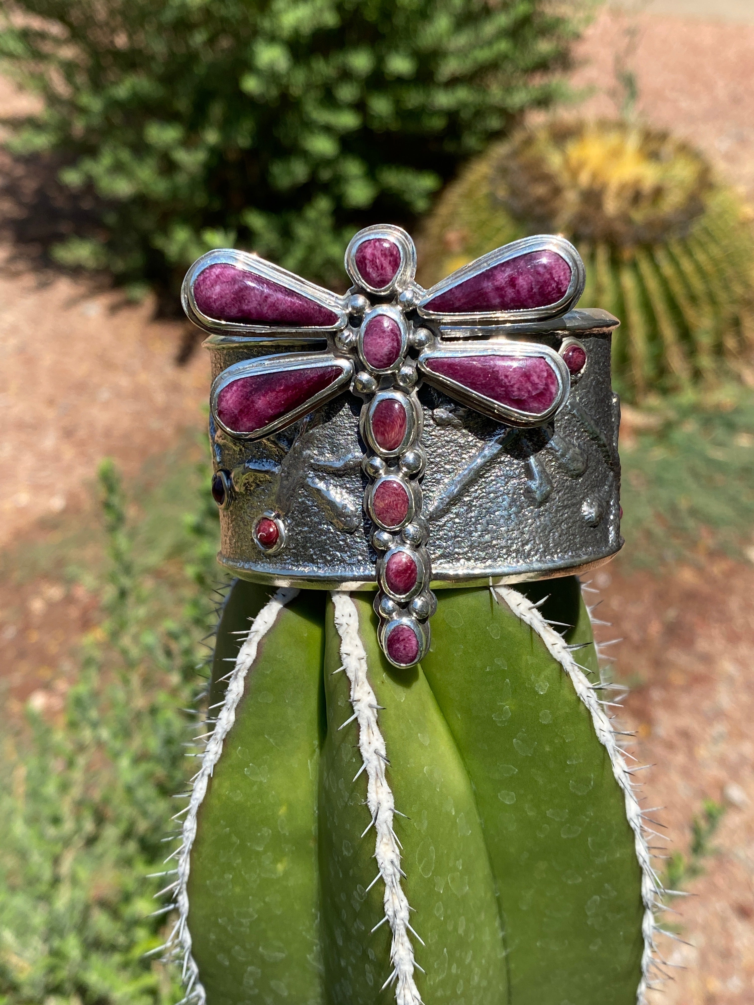 Navajo Silver Dragonfly Purple Spiny Oyster Tufa Cast Cuff