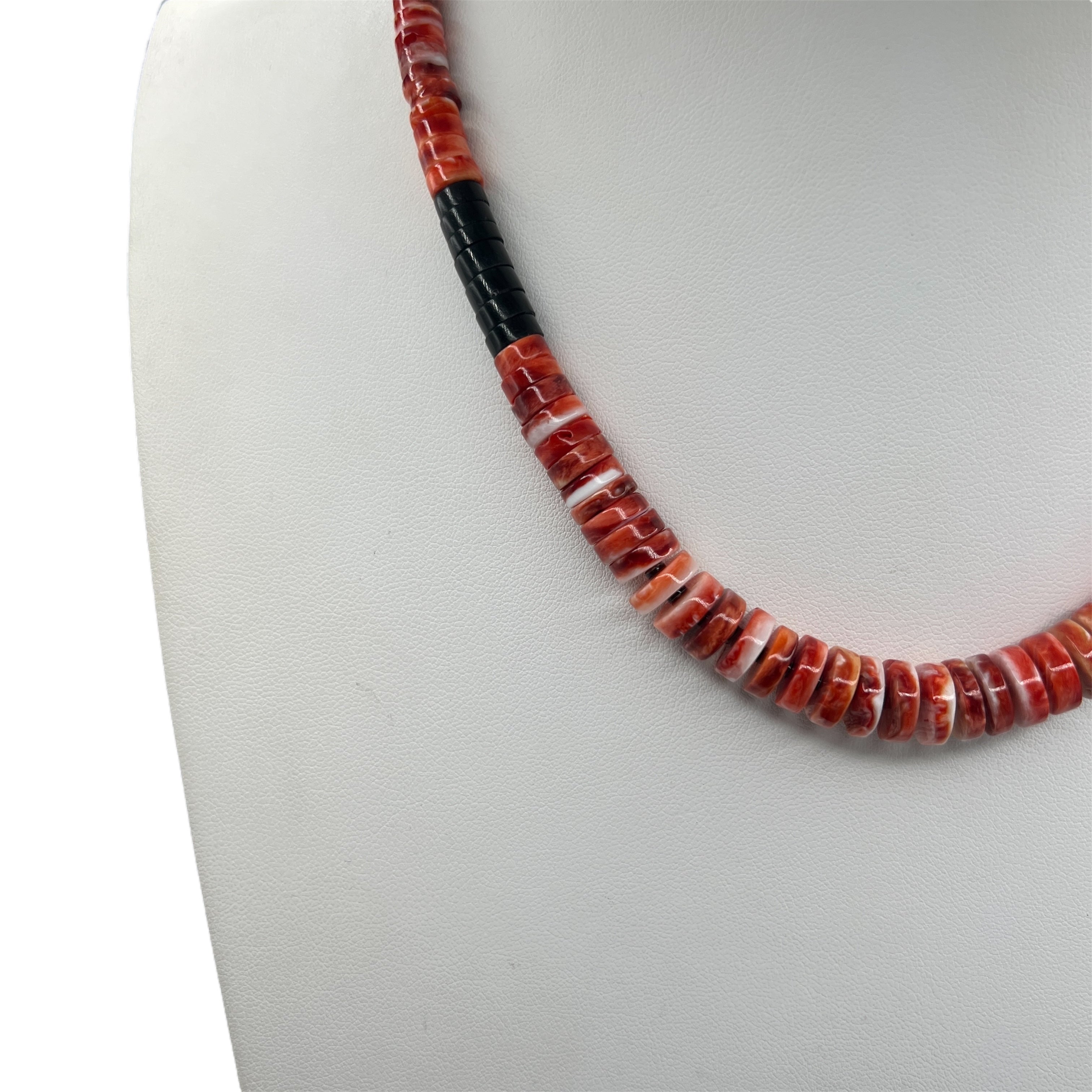 Rare Red Spiny Oyster and Black Jet Graduated Necklace Santo Domingo